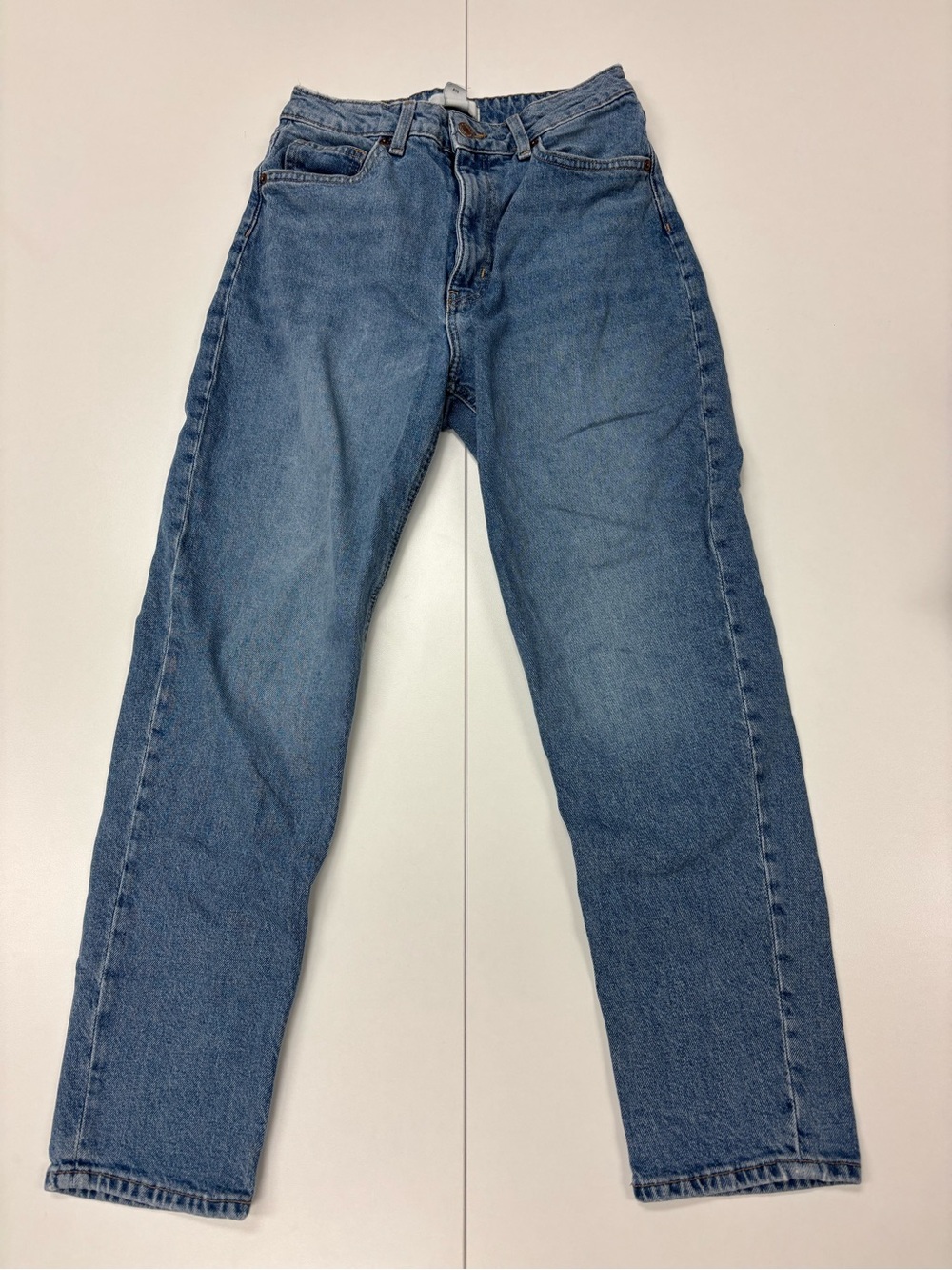 H&M Classic Light Blue Straight-Leg Jeans